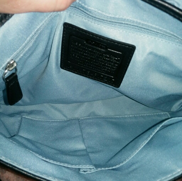 ❣️ LAST FEW DAYS ON POSH!!!!❣️ - Picture 7 of 7